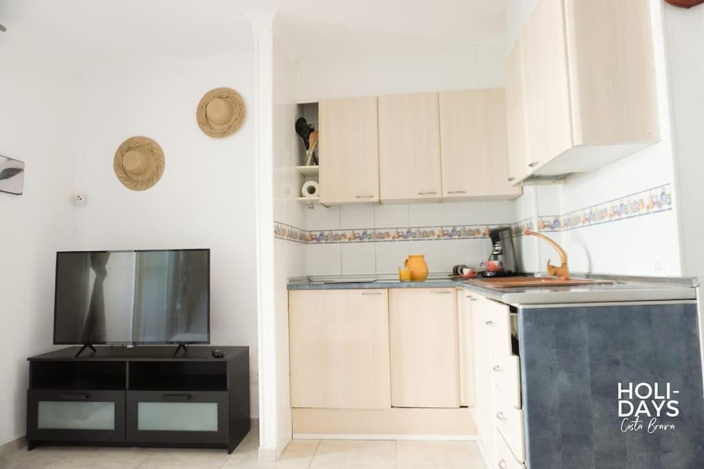 Apartamento Marina Dreams Росес Екстериор снимка